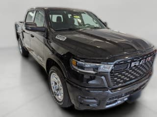 Ram 1500 Big Horn 4x4 Crew Cab 5'7" Box Ram 1500 Big Horn 4x4 Crew Cab 5'7" Box