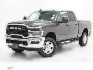 Ram 2500 Tradesman 4x4 Crew Cab 6'4" Box Ram 2500 Tradesman 4x4 Crew Cab 6'4" Box