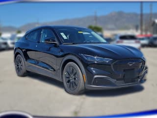 Ford Mustang Mach-E Select RWD Ford Mustang Mach-E Select RWD