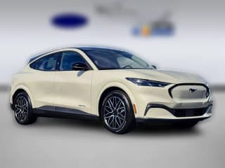 Ford Mustang Mach-E Premium RWD Ford Mustang Mach-E Premium RWD