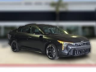 Kia K4 GT-Line Sedan Kia K4 GT-Line Sedan