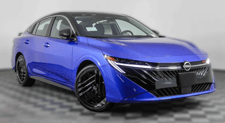 Nissan Sentra SR Sedan Nissan Sentra SR Sedan