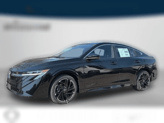 Nissan Sentra SR Sedan Nissan Sentra SR Sedan