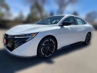 Nissan Sentra SR Sedan Nissan Sentra SR Sedan