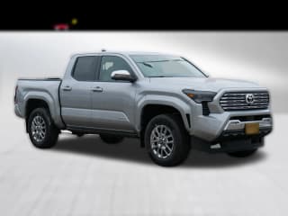 Toyota Tacoma 4WD Limited Double Cab 5' Bed AT (Natl) Toyota Tacoma 4WD Limited Double Cab 5' Bed AT (Natl)