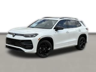 Volkswagen Tiguan SE R-Line Black 2.0T FWD Volkswagen Tiguan SE R-Line Black 2.0T FWD