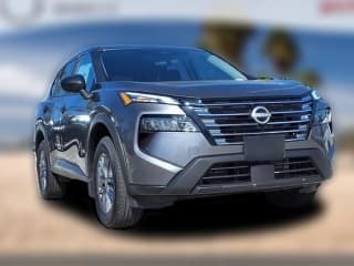 Nissan Rogue S FWD Nissan Rogue S FWD