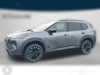 Nissan Rogue Dark Armor AWD Nissan Rogue Dark Armor AWD