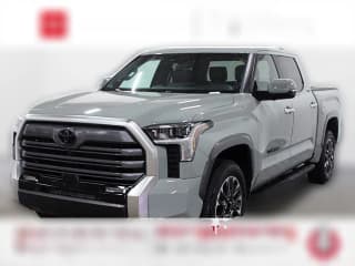 Toyota Tundra 4WD Limited CrewMax 5.5' Bed (Natl) Toyota Tundra 4WD Limited CrewMax 5.5' Bed (Natl)