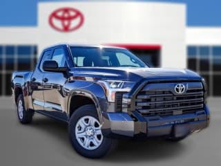 Toyota Tundra 2WD SR Double Cab 6.5' Bed (Natl) Toyota Tundra 2WD SR Double Cab 6.5' Bed (Natl)