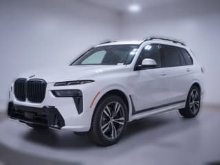 BMW X7 xDrive40i Sports Activity Vehicle BMW X7 xDrive40i Sports Activity Vehicle