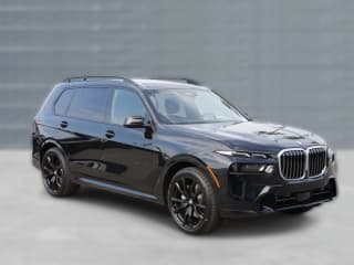 BMW X7 xDrive40i Sports Activity Vehicle BMW X7 xDrive40i Sports Activity Vehicle