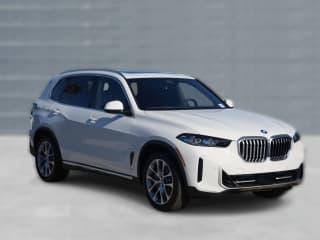 BMW X5 xDrive50e Plug-In Hybrid BMW X5 xDrive50e Plug-In Hybrid