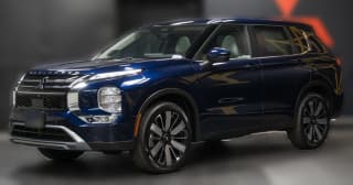 Mitsubishi Outlander SE FWD Mitsubishi Outlander SE FWD