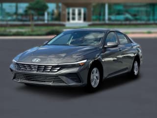 Hyundai Elantra SE IVT Hyundai Elantra SE IVT