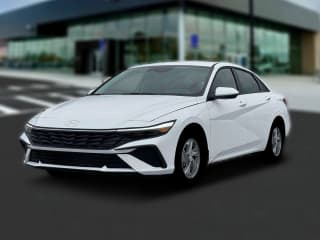 Hyundai Elantra SE IVT Hyundai Elantra SE IVT
