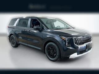 Kia Carnival LXS FWD Kia Carnival LXS FWD