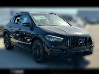 Mercedes-Benz GLA AMG GLA 35 4MATIC SUV Mercedes-Benz GLA AMG GLA 35 4MATIC SUV