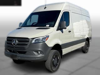 Mercedes-Benz Sprinter Crew Van Standard Roof 4-Cyl Diesel HO 2500 Standard Roof I4 Diesel HO 144" AWD Mercedes-Benz Sprinter Crew Van Standard Roof 4-Cyl Diesel HO 2500 Standard Roof I4 Diesel HO 144" AWD