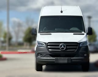 Mercedes-Benz eSprinter Cargo Van High Roof HO 2500 High Roof HO 170" RWD Mercedes-Benz eSprinter Cargo Van High Roof HO 2500 High Roof HO 170" RWD