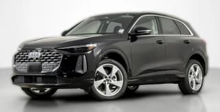 Audi Q5 Premium Plus 2.0 TFSI quattro Audi Q5 Premium Plus 2.0 TFSI quattro