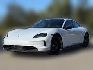 Porsche Taycan GTS AWD Porsche Taycan GTS AWD