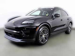 Porsche Macan Electric 4 AWD Porsche Macan Electric 4 AWD