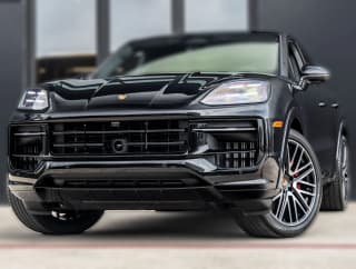 Porsche Cayenne GTS Coupe AWD Porsche Cayenne GTS Coupe AWD