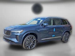 Volvo XC90 Plus B6 AWD 6-Seater Volvo XC90 Plus B6 AWD 6-Seater