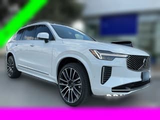 Volvo XC90 Plus B6 AWD 7-Seater Volvo XC90 Plus B6 AWD 7-Seater