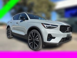 Volvo XC40 Ultra B5 AWD Volvo XC40 Ultra B5 AWD